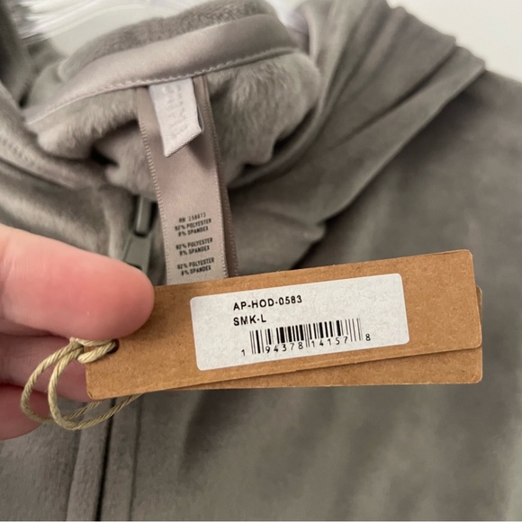 NEW Skims Smoke Gray Full Zip Velour Cropped Hoodie Jacket Large - Picture 3 of 6